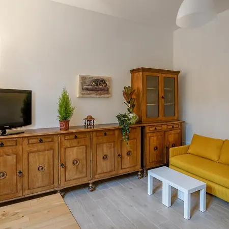 Appartamento Beautiful In With Wifi